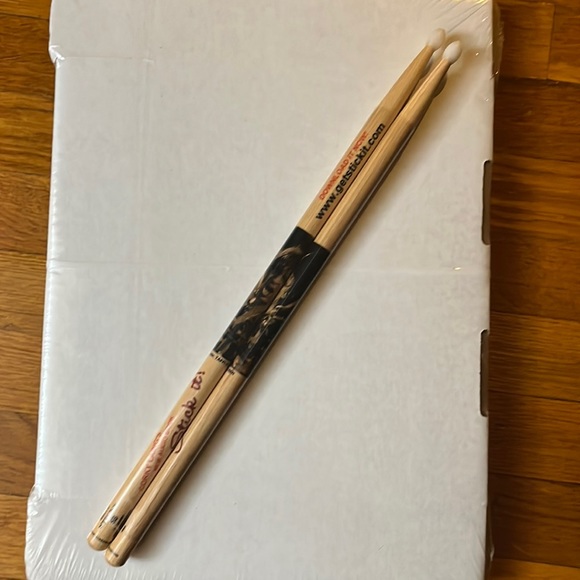 CORKY LAING DRUM STICKS - Picture 1 of 2